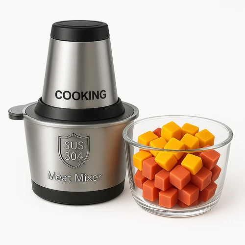 Hachoir électrique inox Cooking 3L avec bol en verre rempli de légumes, parfait pour salades et coupes précises